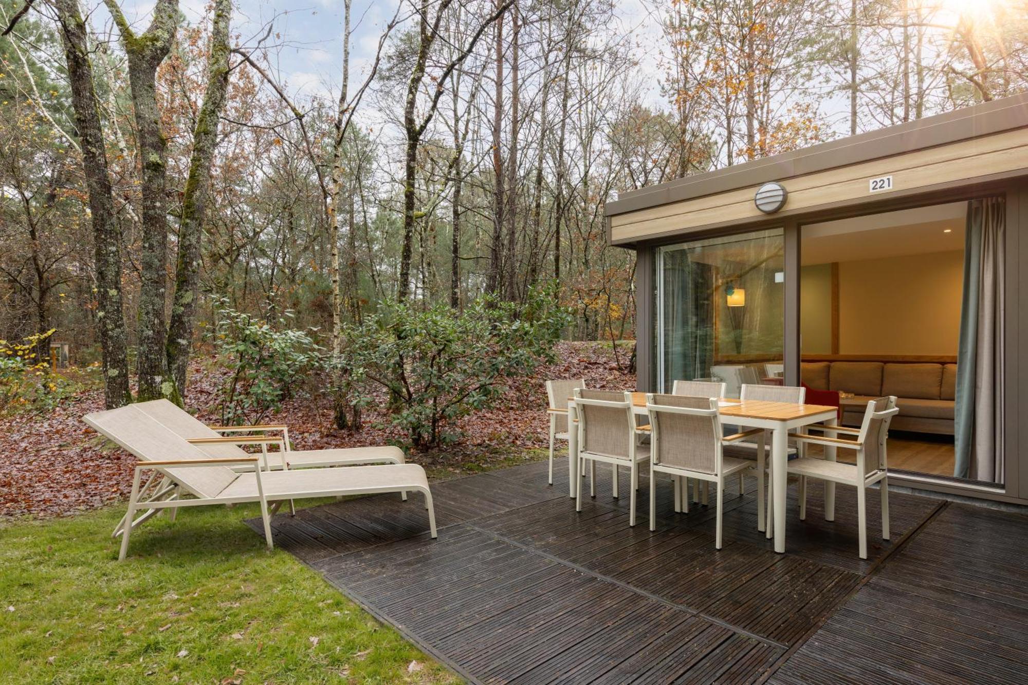 Center Parcs Les Hauts De Bruyeres Chaumont-sur-Tharonne Exterior photo